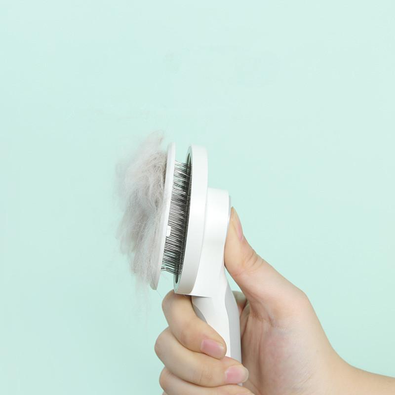 Automatic Pet Brush™